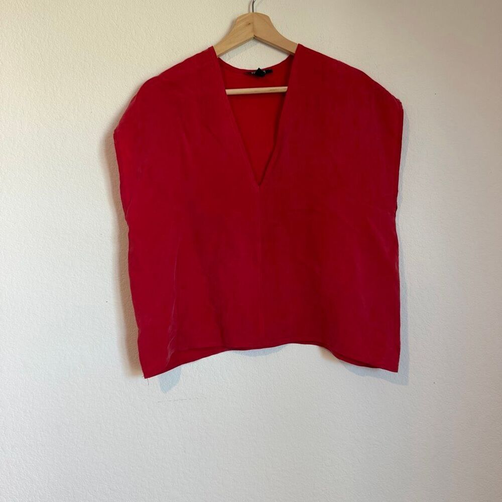 Natalie Busby Red Cupro Short Sleeve V-Neck Box Top Women's Size Medium